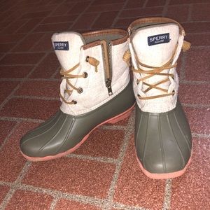 Women’s Sperry Duck Boots